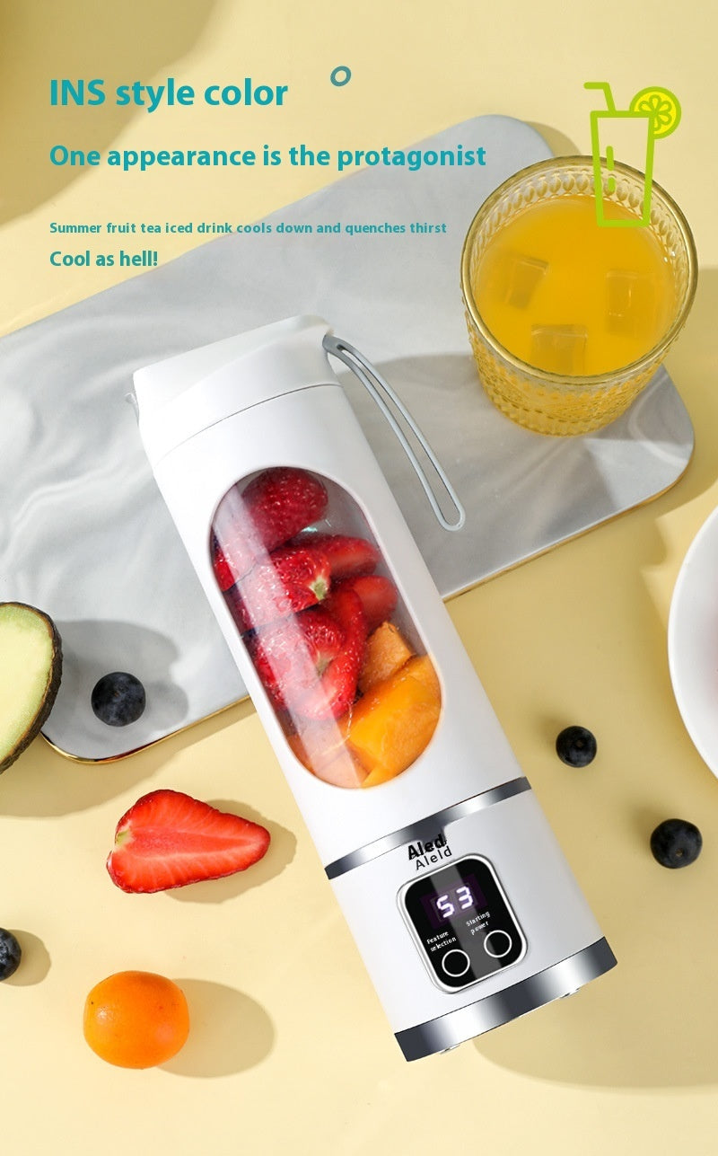 High-end Home Ice Crushing Juicing USB Charging Portable Blender Outdoor Traveling white color